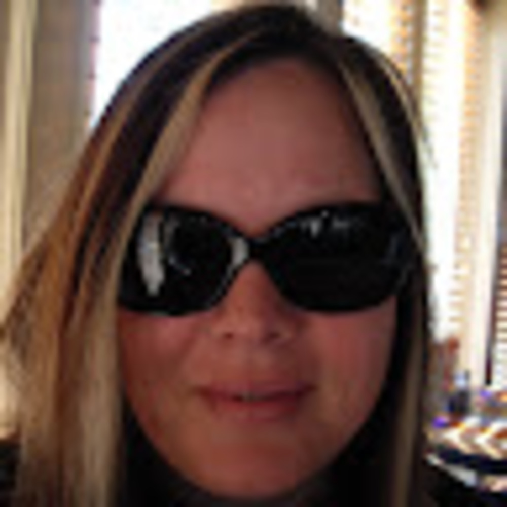 Meet your Posher, Dana